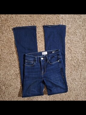 FRAME Le Mini Bootcut Jeans with Split Raw Hem Blue Size 25